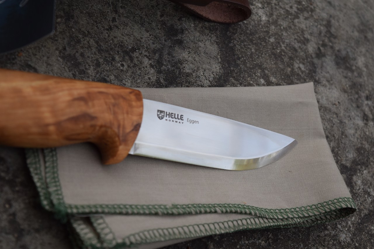 Helle-Eggen-Knife-Cloth-backcountry-hunting-backpacking-camping-outdoors-livesoutside-camping